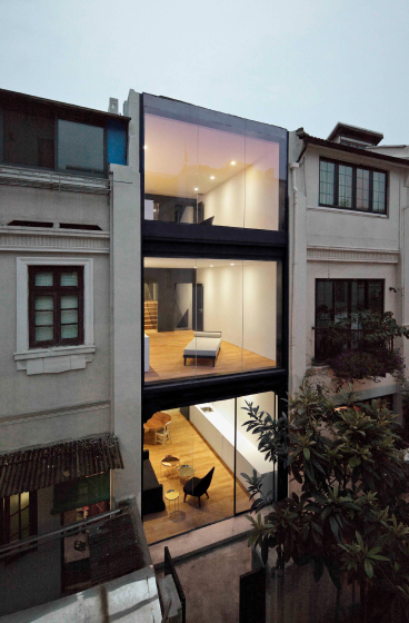 Rethinking the Spilt House